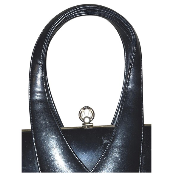 Francois Of California Patent LeatheBlack purse Classic Retro with gold hardware - Picture 4 of 6